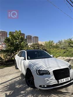 کرایسلەر 300